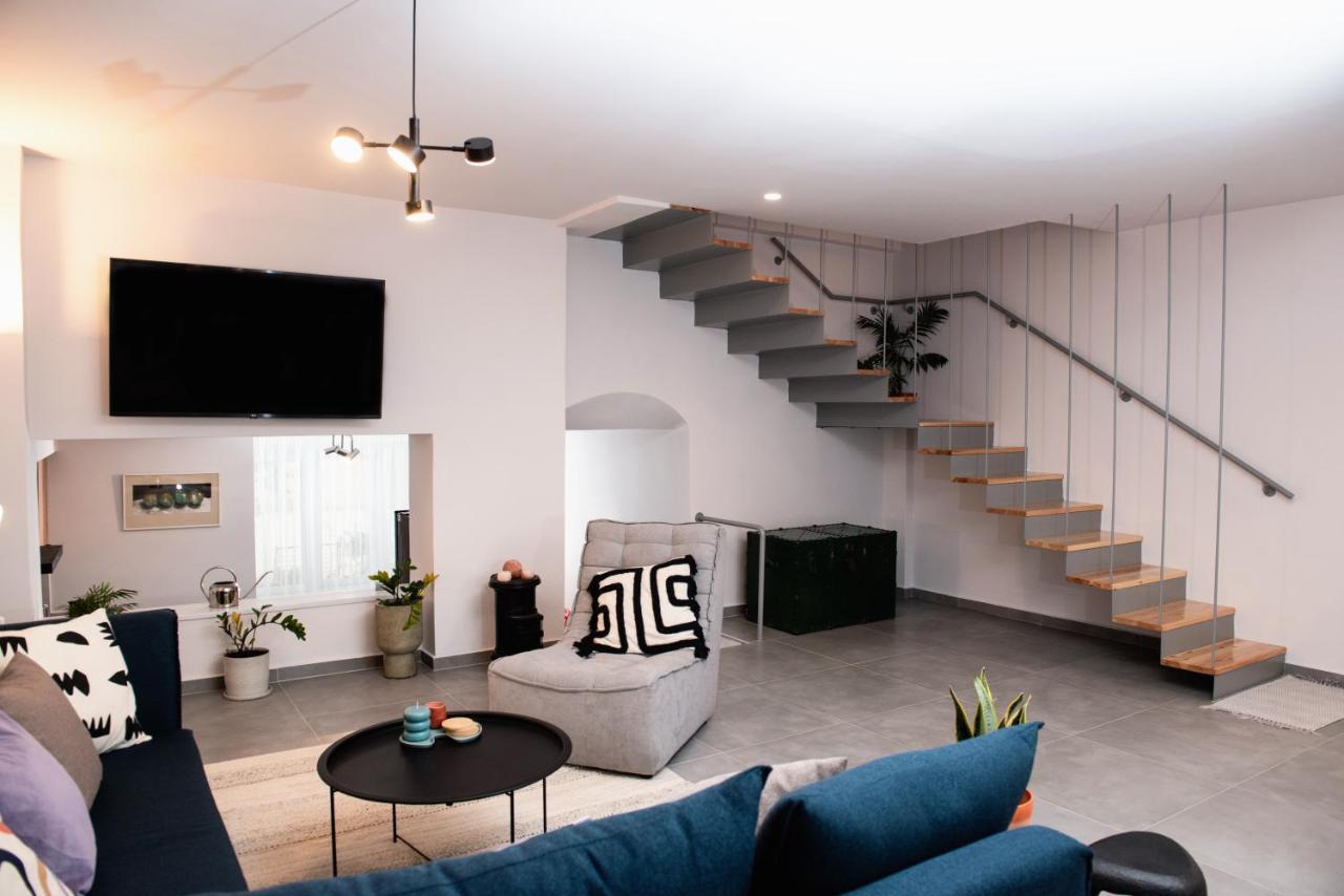 Aelia 110 Sq.M. Luxury Apartment 纳夫普利翁 外观 照片